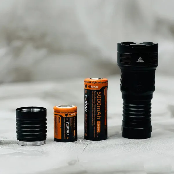 چراغ قوه دستی یاماو YM-F71X